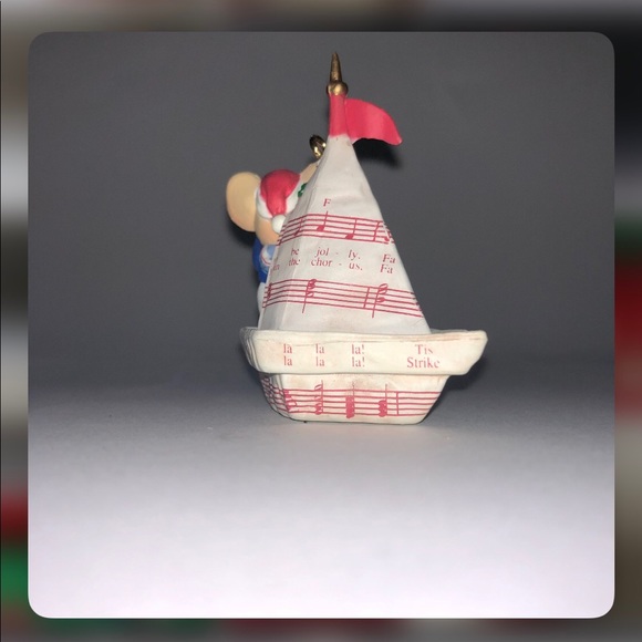 Mouse in Music Sheet Boat Ornament no box - Picture 6 of 7